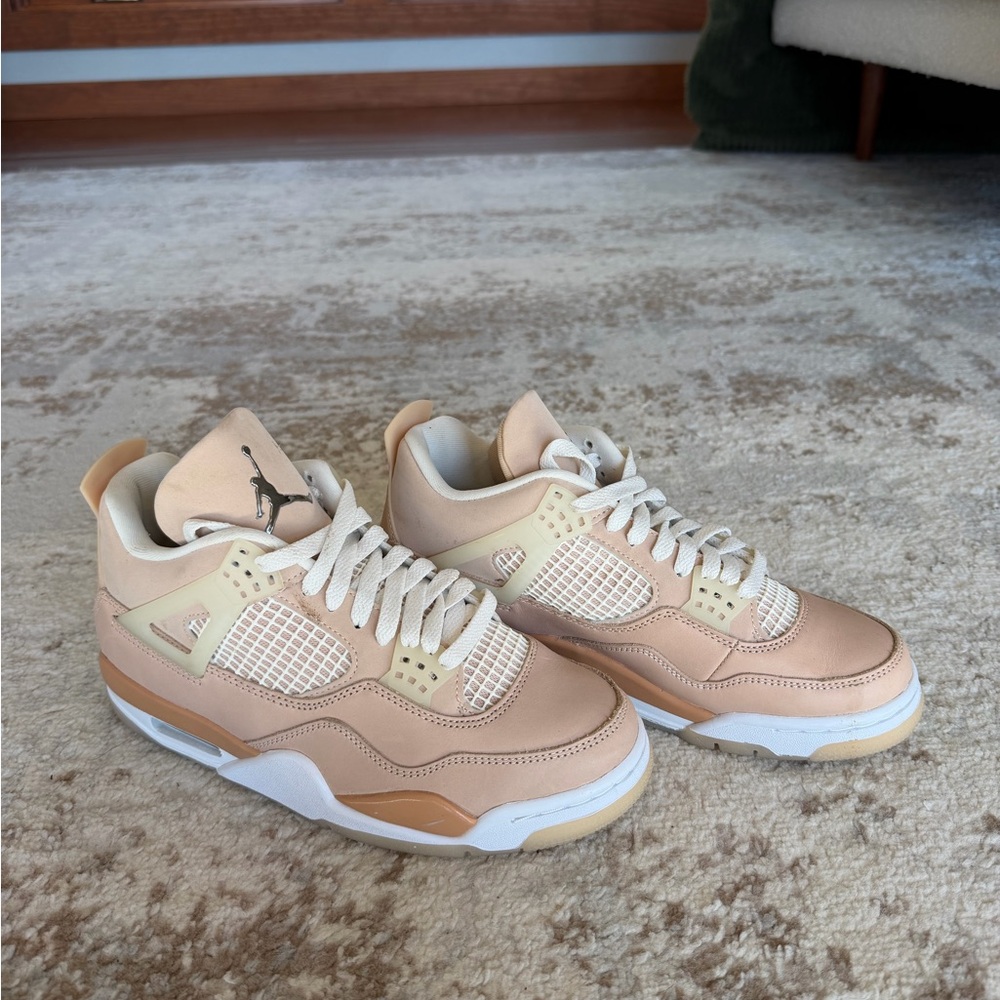 Air Jordan Retro 4 Sneakers - Picture 3 of 7
